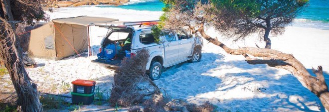 Best 4×4 Awnings and Rooftop Tents for Camping