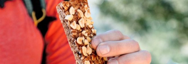 10 Easy Hiking Snack Recipes