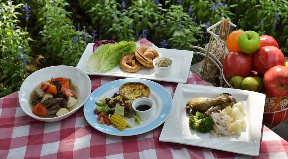 8 Best Places For a Byron Bay Picnic