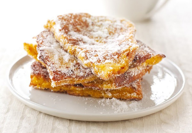 Doughnut French Toast Vegetarian Camping Food Idea