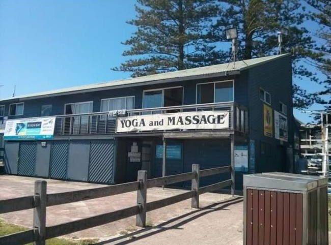 yoga classes byron bay